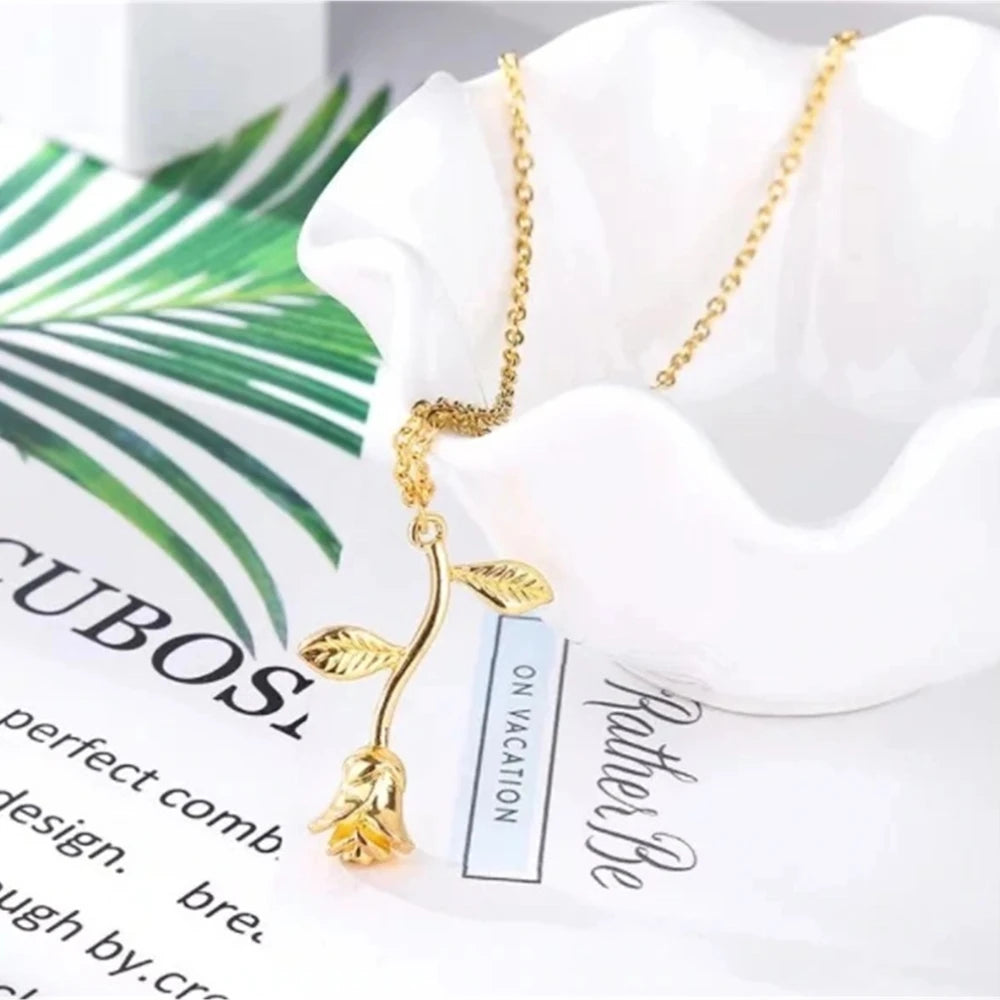 Collana Rosa 3D | CONFEZIONE REGALO INCLUSA!