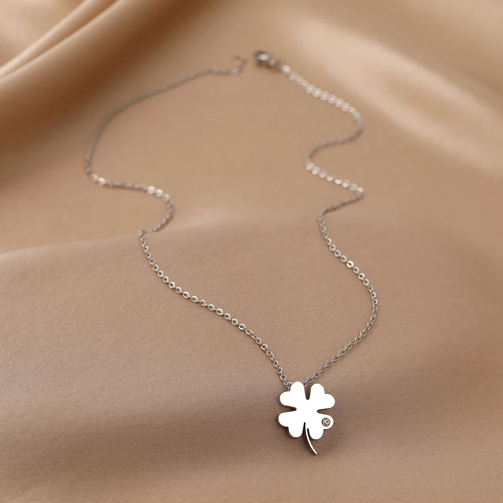 Collana Quadrifoglio Punto Luce | CONFEZIONE REGALO INCLUSA!